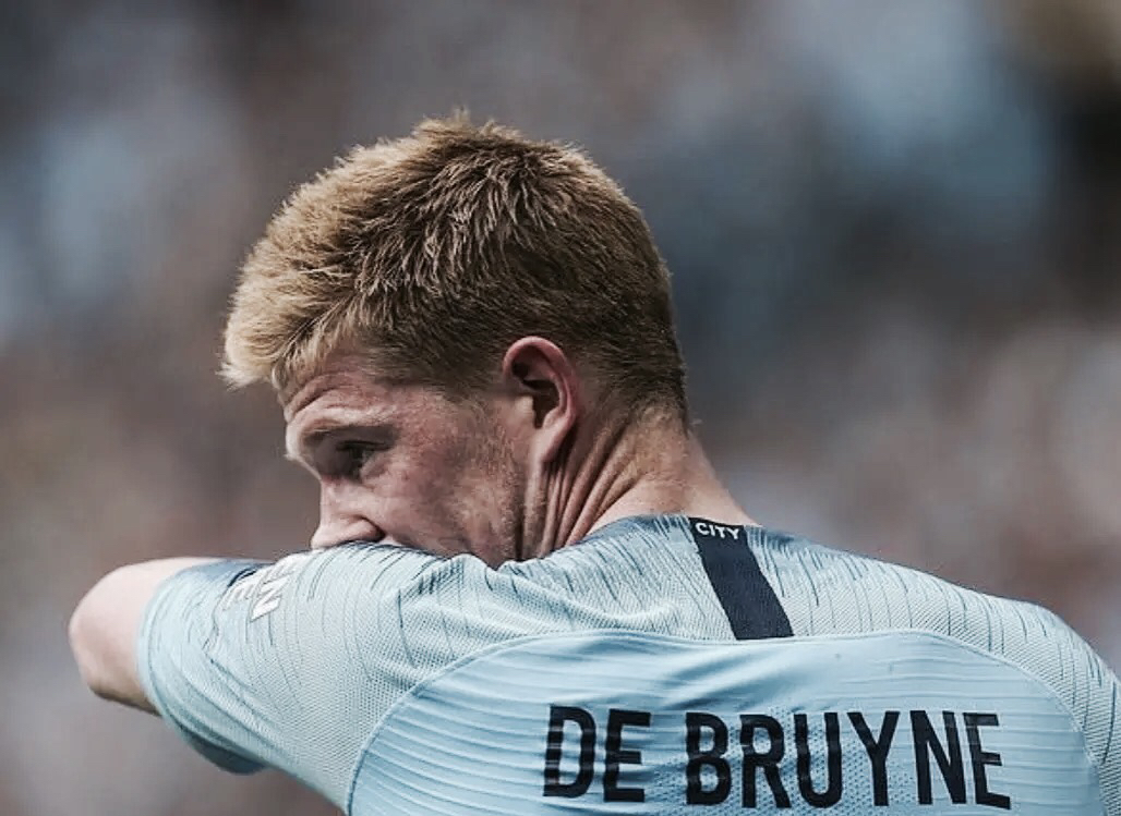 太阳报：帕尔默新女友和前任很像，二人在伦敦冬季乐园同框（英媒《太阳报》：帕尔默现任酷似前任，二人同游伦敦冬季乐园被拍）