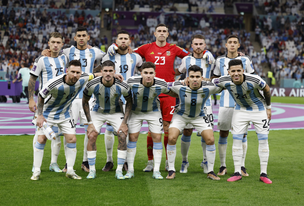 31岁的卡尔达拉自宣退役，曾效力于米兰、亚特兰大等队