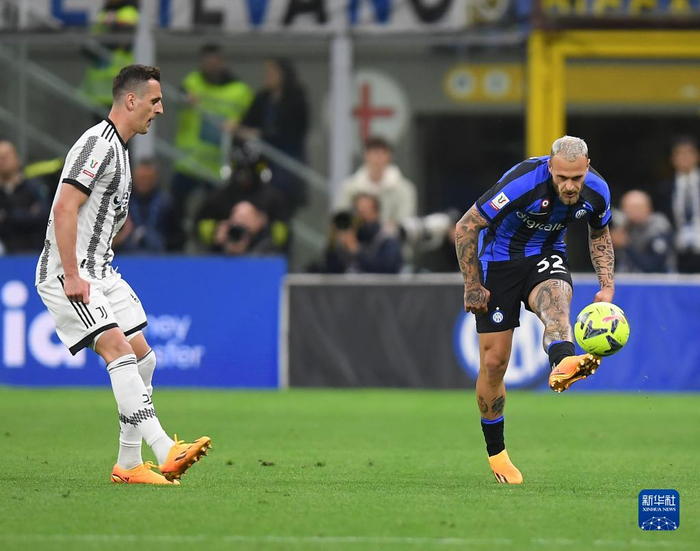 利物浦太子在皇马水土不服 阿诺德左腿股四头肌直肌拉伤 缺席2月