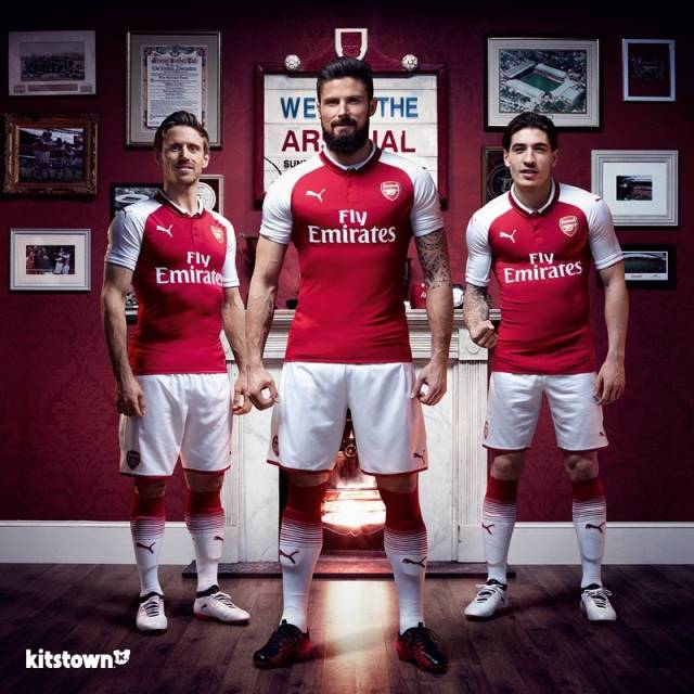 即插即用！塞斯·库里首秀收获14分，命中率高达85.7%