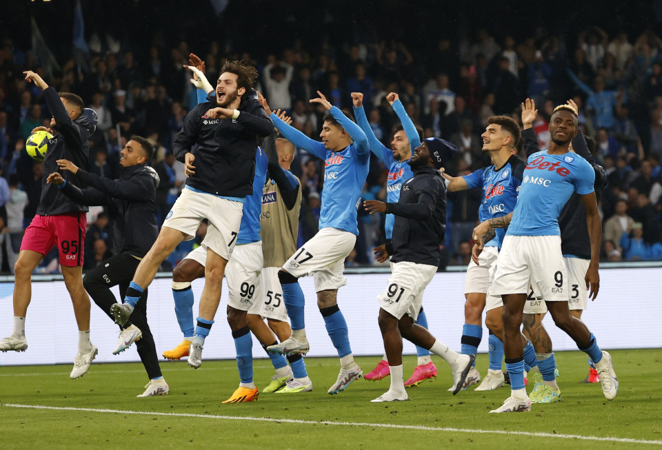 西甲：巴萨主场3-0完胜瓦伦西亚