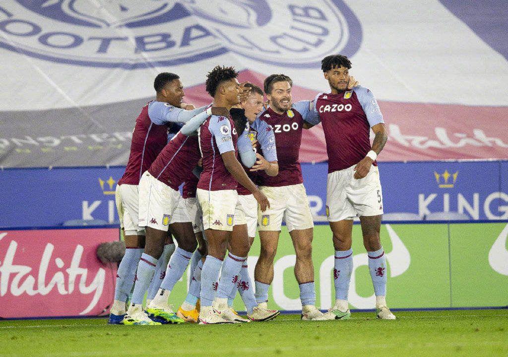 爽看，安菲尔德的观众凭一张门票能看两场红军vs毕包的友谊赛