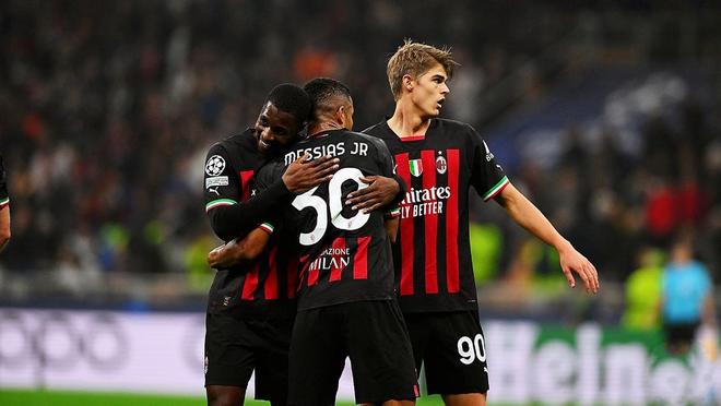 世俱杯末轮形势：2组或陷连环套 谨防对攻做局（世俱杯末轮看点：两组或现连环博弈，警惕对攻陷阱）