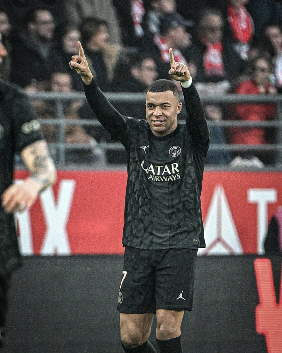 连续5场欧冠进球！马丁内利创阿森纳俱乐部历史纪录（欧冠五连斩！马丁内利刷新阿森纳队史纪录）