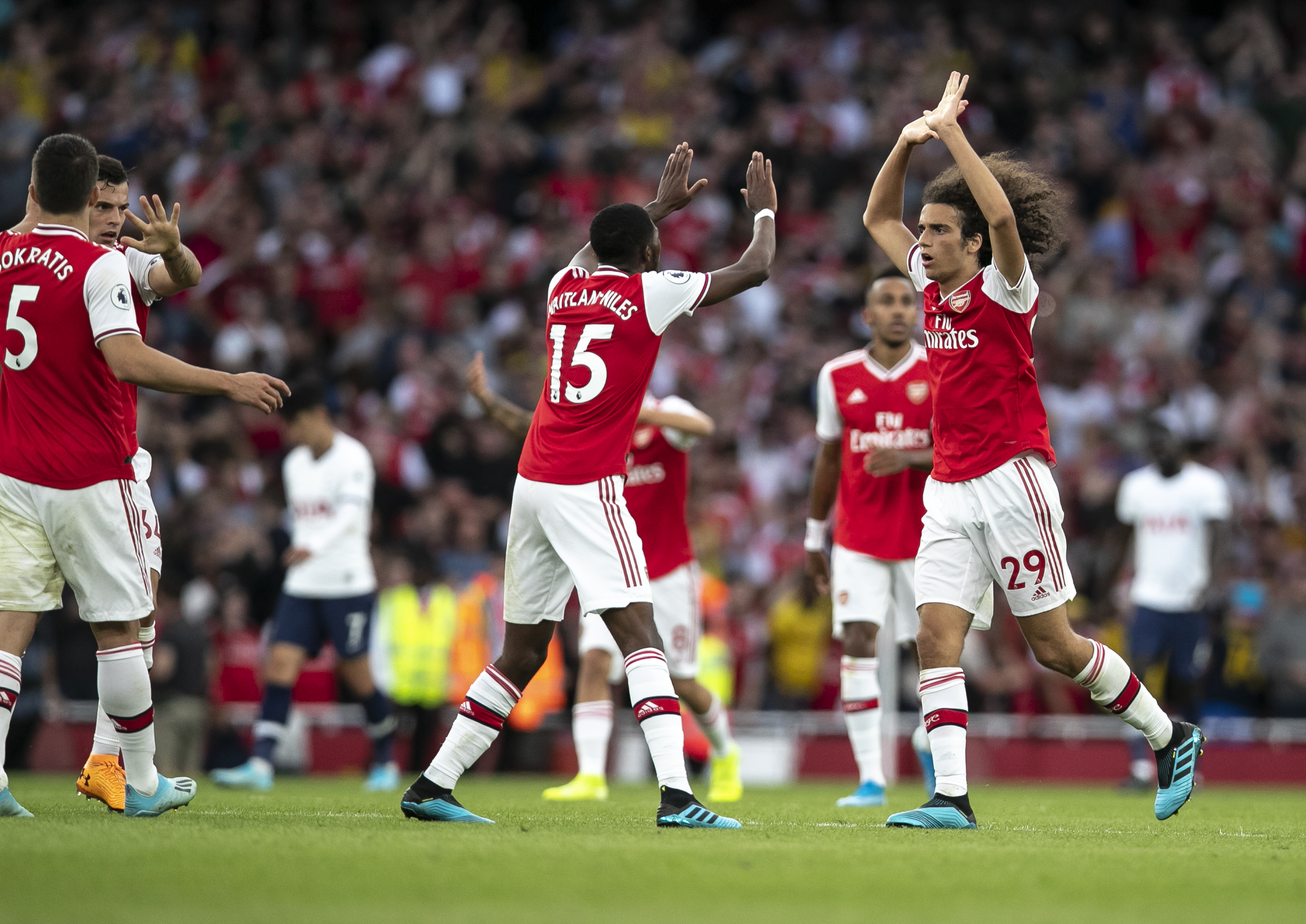 3000万天价小贝林厄姆陷低谷！父亲怒怼主帅，多特蒙德神锋或将被外租