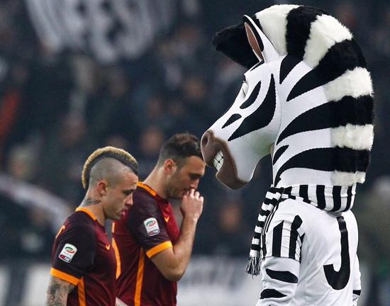 欧联杯：贝尔格莱德游击表现不理想，AEK拉纳卡占据晋级先机（欧联杯：贝尔格莱德游击状态欠佳，AEK拉纳卡掌握出线主动）