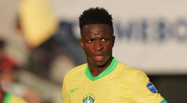 武磊：不要说三连冠，可能拿一个冠军都非常不容易