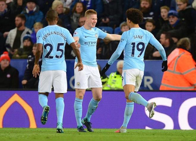 球迷：对方防他像空气一样