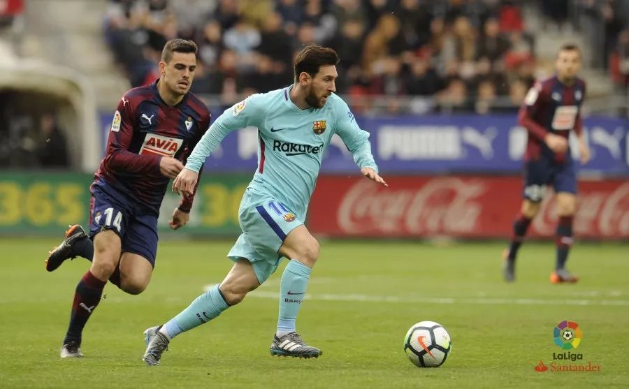 东体：国足海外拉练或选阿联酋，存在与一些球队约球的可能（东体：国足海外备战或赴阿联酋，可能与部分球队约战）