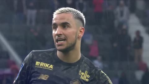 国安惨败越南夜， 邵佳一当场黑脸， 两大国脚恐遭永久除名！