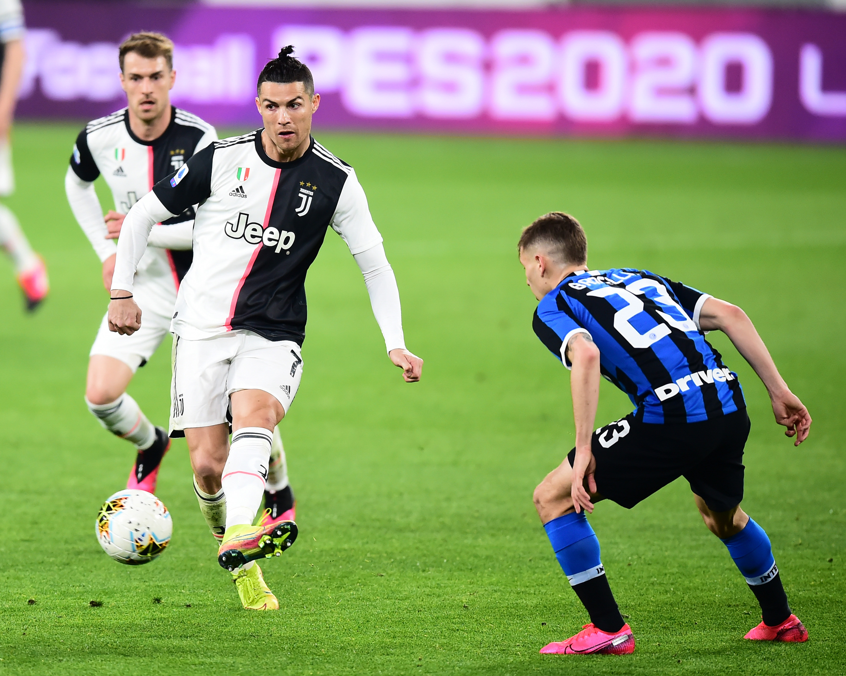 孔塞桑：近十年只有两个教练带AC米兰夺过冠，我是其中之一（孔塞桑：过去十年仅两位主帅率AC米兰夺冠，我在其中）