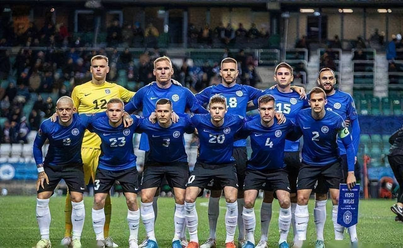 迪马：罗马、那不勒斯、布莱顿有意波尔图19岁中场弗罗霍尔特