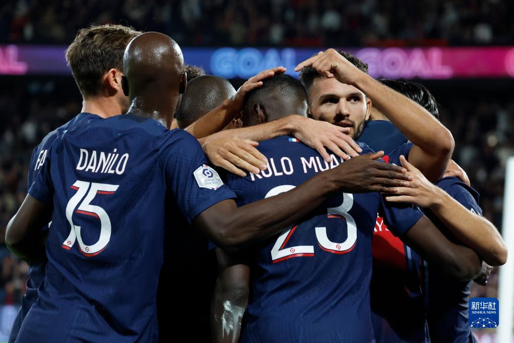 球星赛后哭了，太真实