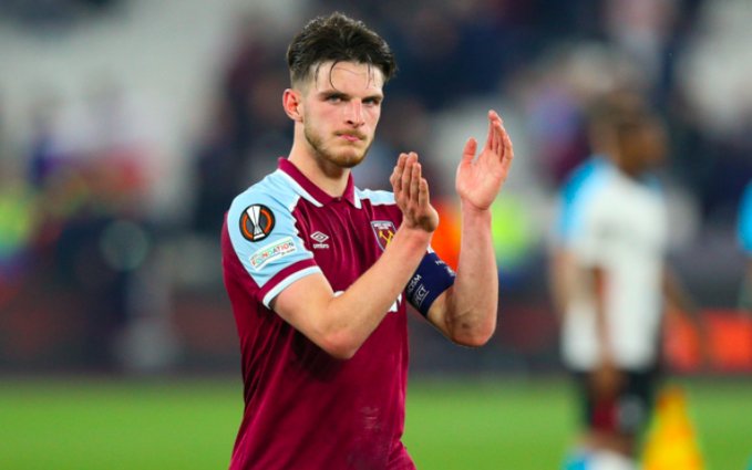 跟队记者：莱奥续约谈判还没正式开启，但俱乐部正在讨论