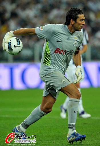 足球联赛积分榜最新动态（足球联赛积分榜最新速报）