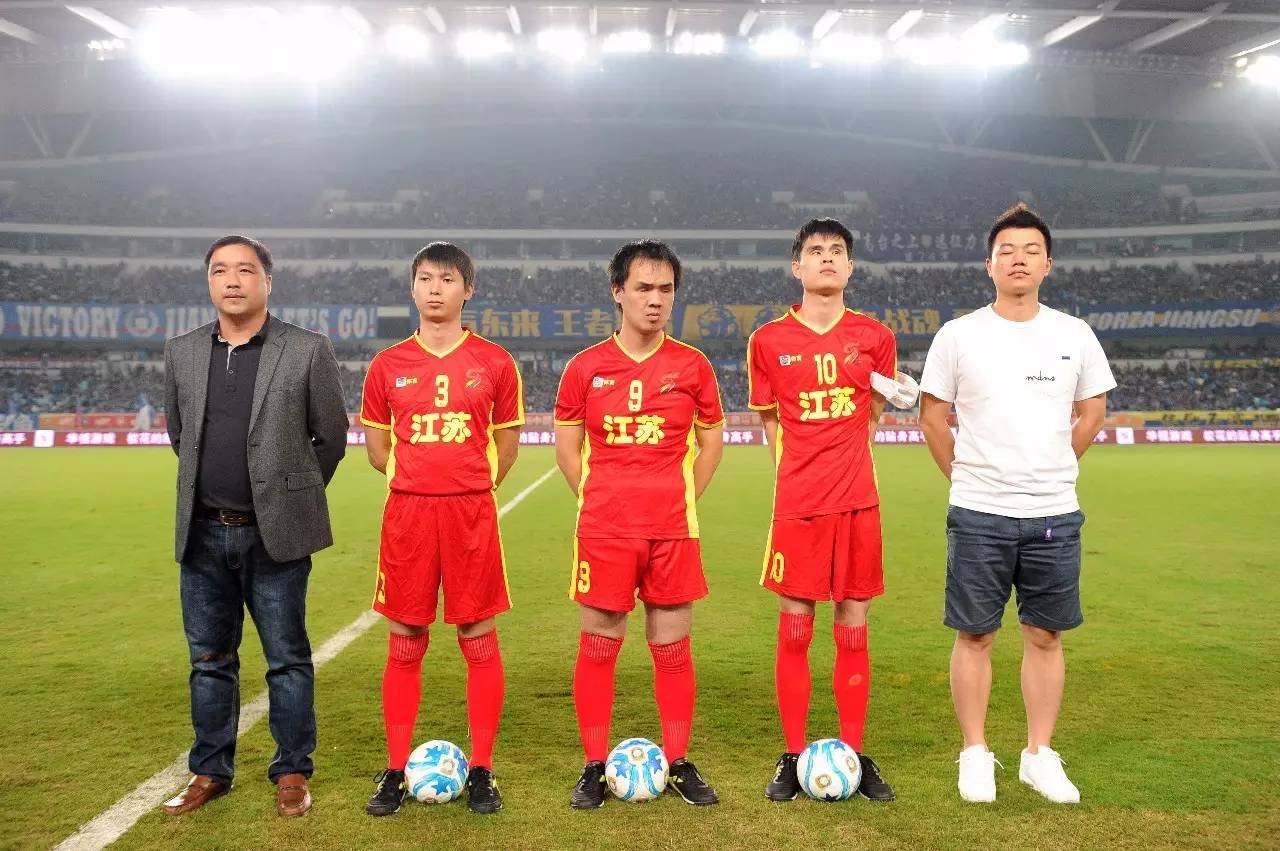 霍伊伦开场7分钟破门，为那不勒斯近36年来对阵尤文最快进球