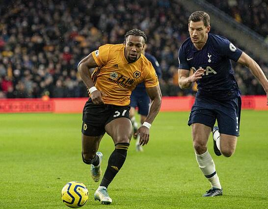 我懂用户晒视频：兰克尔趁队友客场比赛，去俱乐部偷队友的鞋