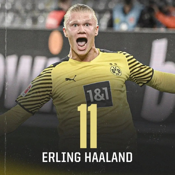 巴黎人报：萨福诺夫四场仅失三球，大巴黎一门之争已经白热化（巴黎人报：萨福诺夫四战仅丢3球，巴黎门将一号位竞争进入白热期）