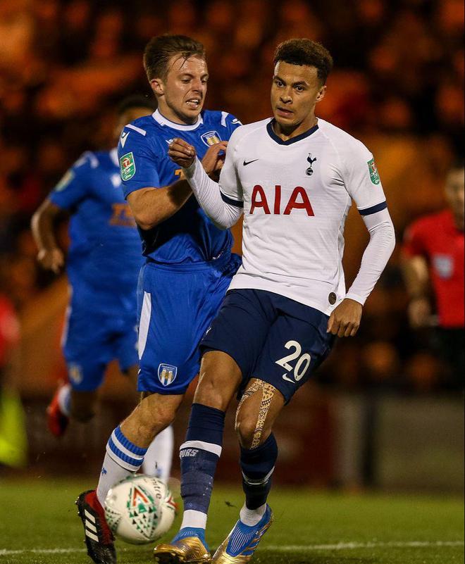 英超战报：哈兰德2射1传，曼城3-0西汉姆联豪取七连胜暂升榜首（英超：哈兰德2球1助，曼城3-0西汉姆，七连胜暂登榜首）