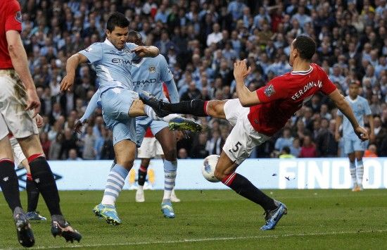 谢文能时隔十多年再次参观伯纳乌球场：有了不一样的感觉（谢文能重返伯纳乌，十多年后感受已然不同）