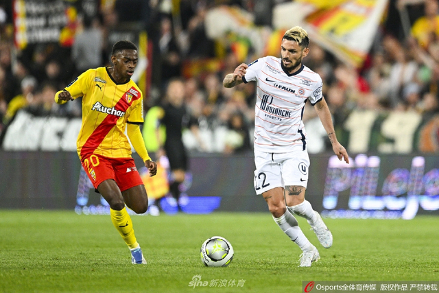 一场2-0让西甲争冠格局大乱，大黑马豪取6连胜，只落后皇马1分（2-0爆冷搅乱西甲夺冠版图，黑马六连胜距皇马仅差1分）