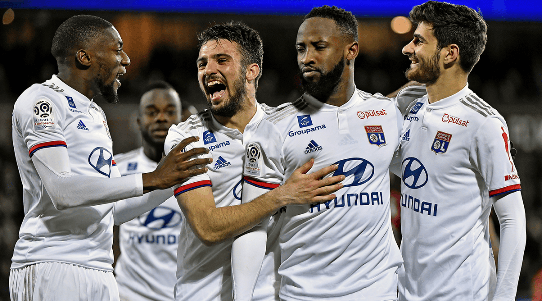 英超球员专访：凯恩谈个人状态,