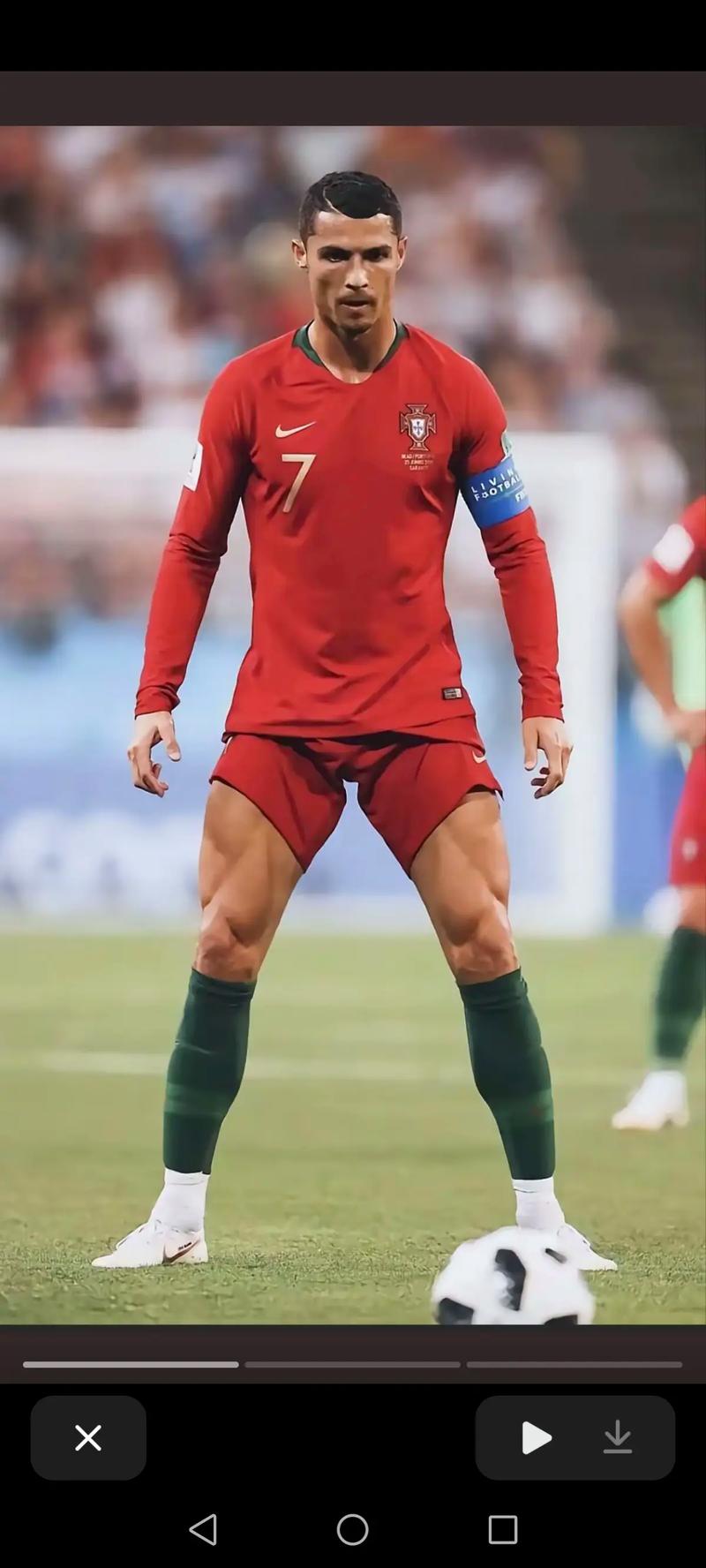 欧冠进球榜更新：梅西连续破门,（欧冠射手榜刷新：梅西连场进球）