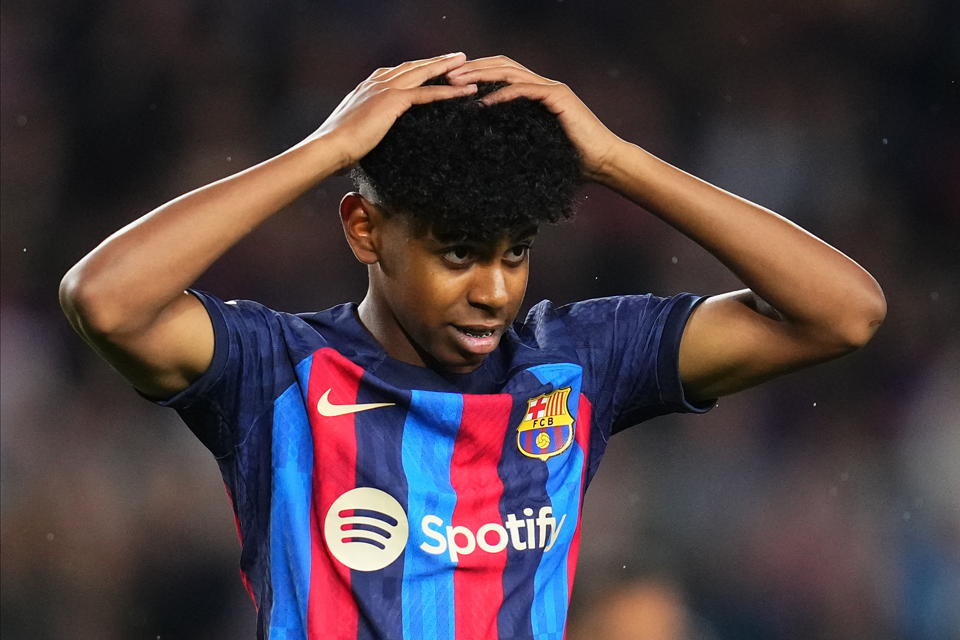 2025中乙收官：足球频道专业转播技术圈粉，全场次覆盖铸就基层赛事标杆（2025中乙落幕：足球频道专业转播吸粉，全场次覆盖树立基层赛事标杆）