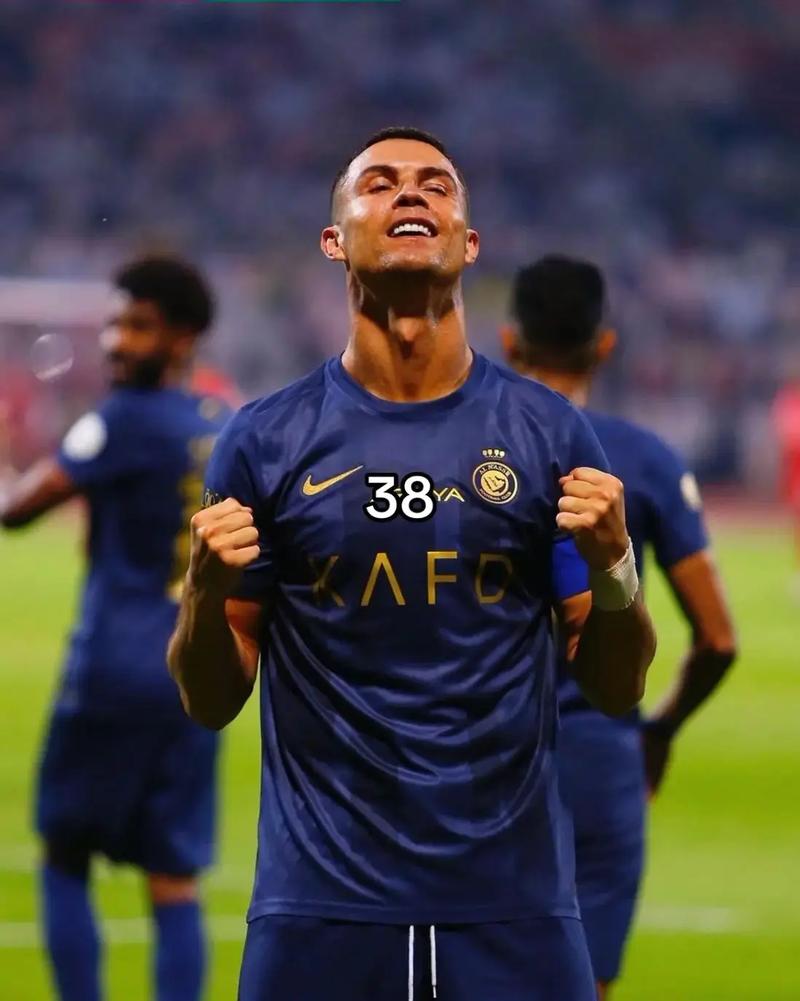 斯帕莱蒂：所有球员都能随时出场，伊尔迪兹续约由俱乐部决定（斯帕莱蒂：全员随时可出战，伊尔迪兹续约由俱乐部拍板）