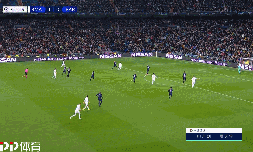 双方都不满！伯恩茅斯队长：B费那个任意球前，连对方都说我没手球（判罚引争议！伯恩茅斯队长：B费任意球前连对手都说我没手球）