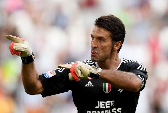 记者：尤文不考虑用K·图拉姆交换弗拉泰西，球员也希望留队（记者：尤文无意用K·图拉姆交换弗拉泰西，当事球员亦倾向留队）